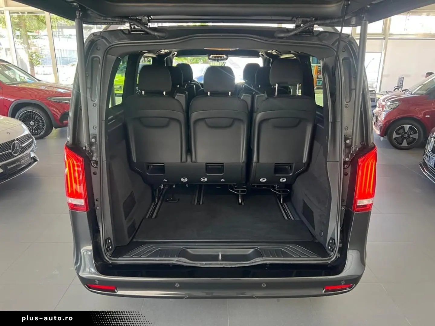 MERCEDES-BENZ V 300 d EditionSport Airmatic Distr 8Sitze