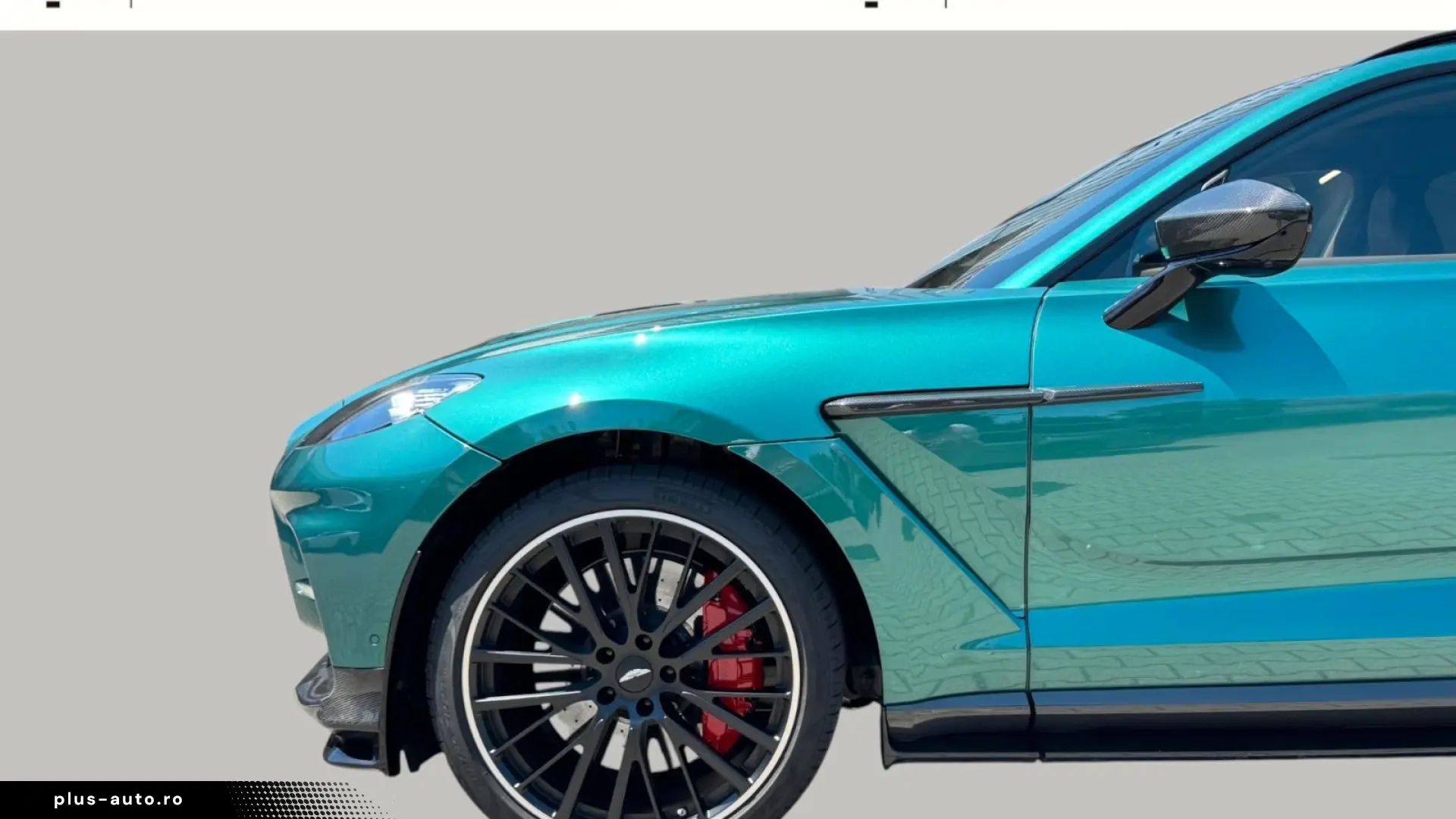Aston Martin DBX707  Aux heater  Tow bar  23-inch   Full