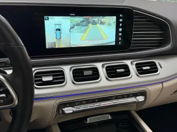 MERCEDES-BENZ GLE 400 d 4Matic AMG Pano HuD Distr. 3…