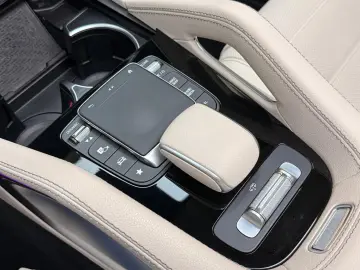 MERCEDES-BENZ GLE 400 d 4Matic AMG Pano HuD Distr. 3…