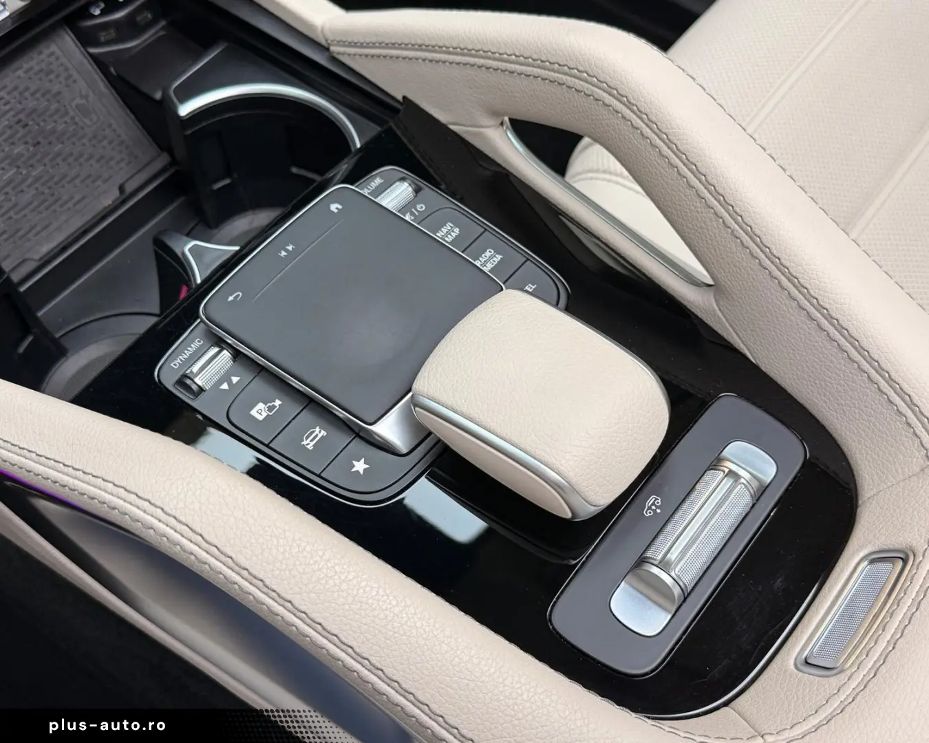 MERCEDES-BENZ GLE 400 d 4Matic AMG Pano HuD Distr. 3&hellip;