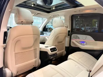 MERCEDES-BENZ GLE 400 d 4Matic AMG Pano HuD Distr. 3…