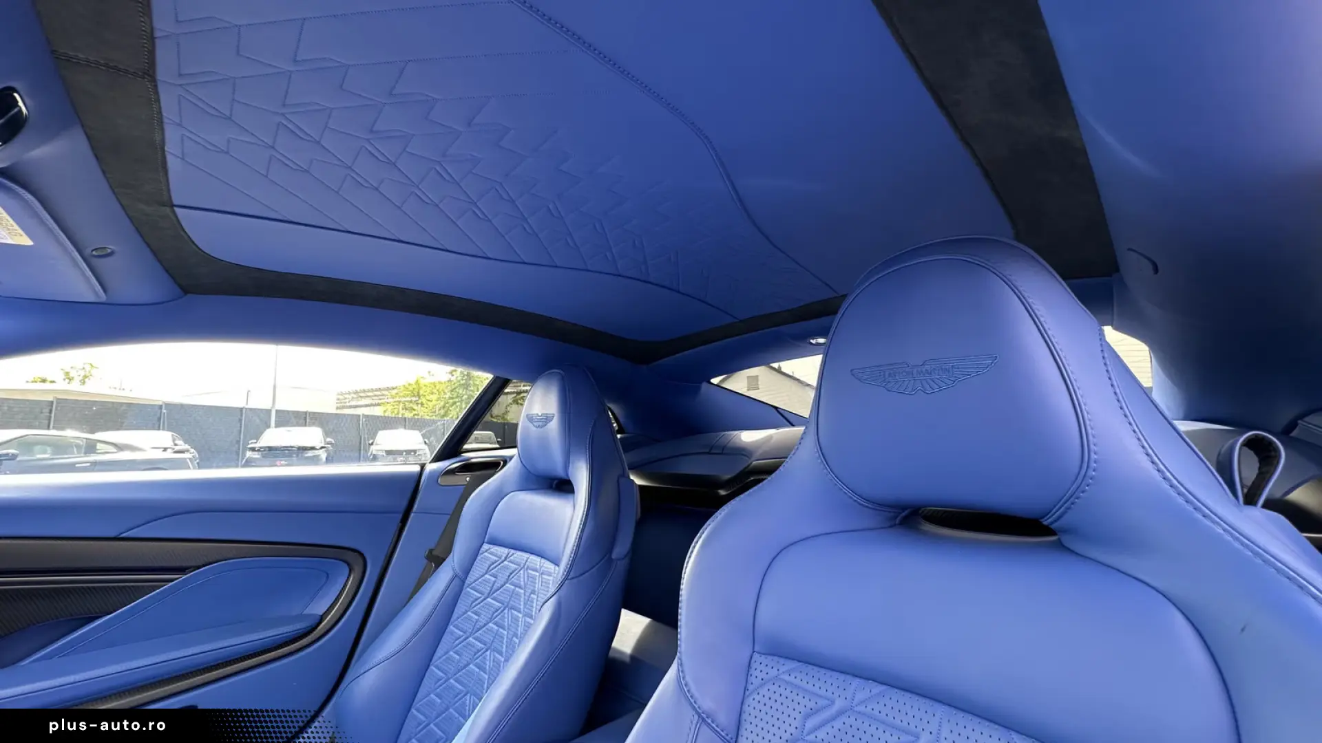 Aston Martin Vanquish V12 by  Q  full CARBON