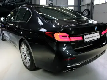 BMW 520dxDrive Head-Up Laser H&K GSDH Kamera Komfort