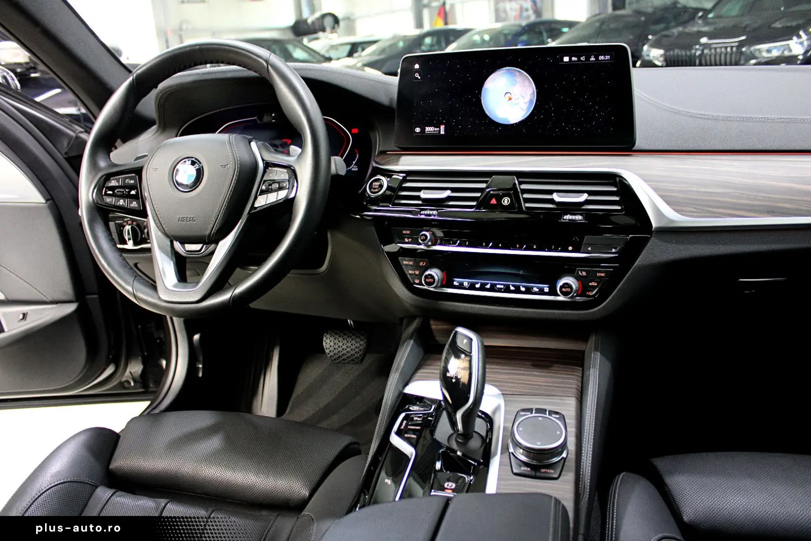 BMW 520dxDrive Head-Up Laser H&K GSDH Kamera Komfort