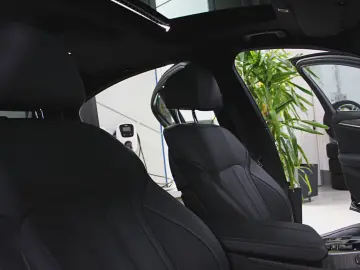 BMW 520dxDrive Head-Up Laser H&K GSDH Kamera Komfort
