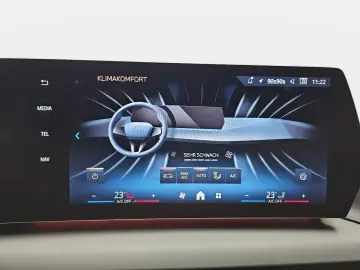 BMW 120 I AUTO. M SPORT NAVI LED P-ASSIST WINTER KAM