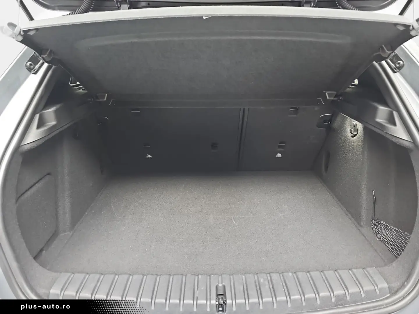 BMW 120 I AUTO. M SPORT NAVI LED P-ASSIST WINTER KAM