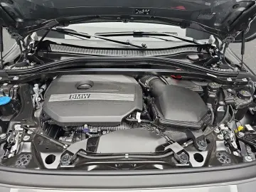 BMW 120 I AUTO. M SPORT NAVI LED P-ASSIST WINTER KAM