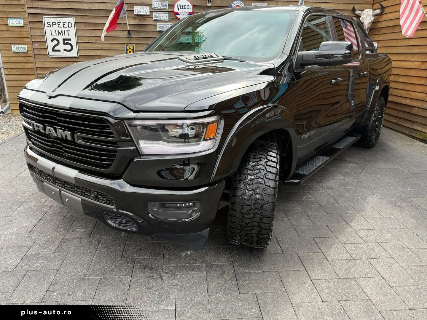 DODGE RAM 1500 Laramie 5 7 Sport H&K 4x4 AHK LED LPG