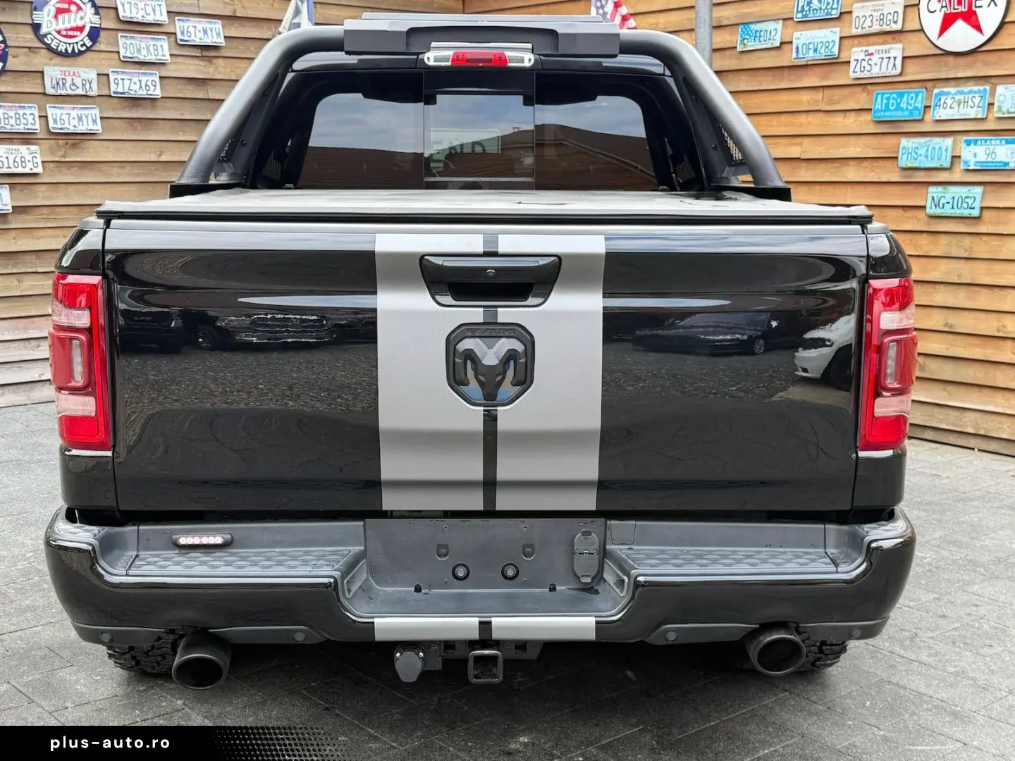 DODGE RAM 1500 Laramie 5 7 Sport H&K 4x4 AHK LED LPG
