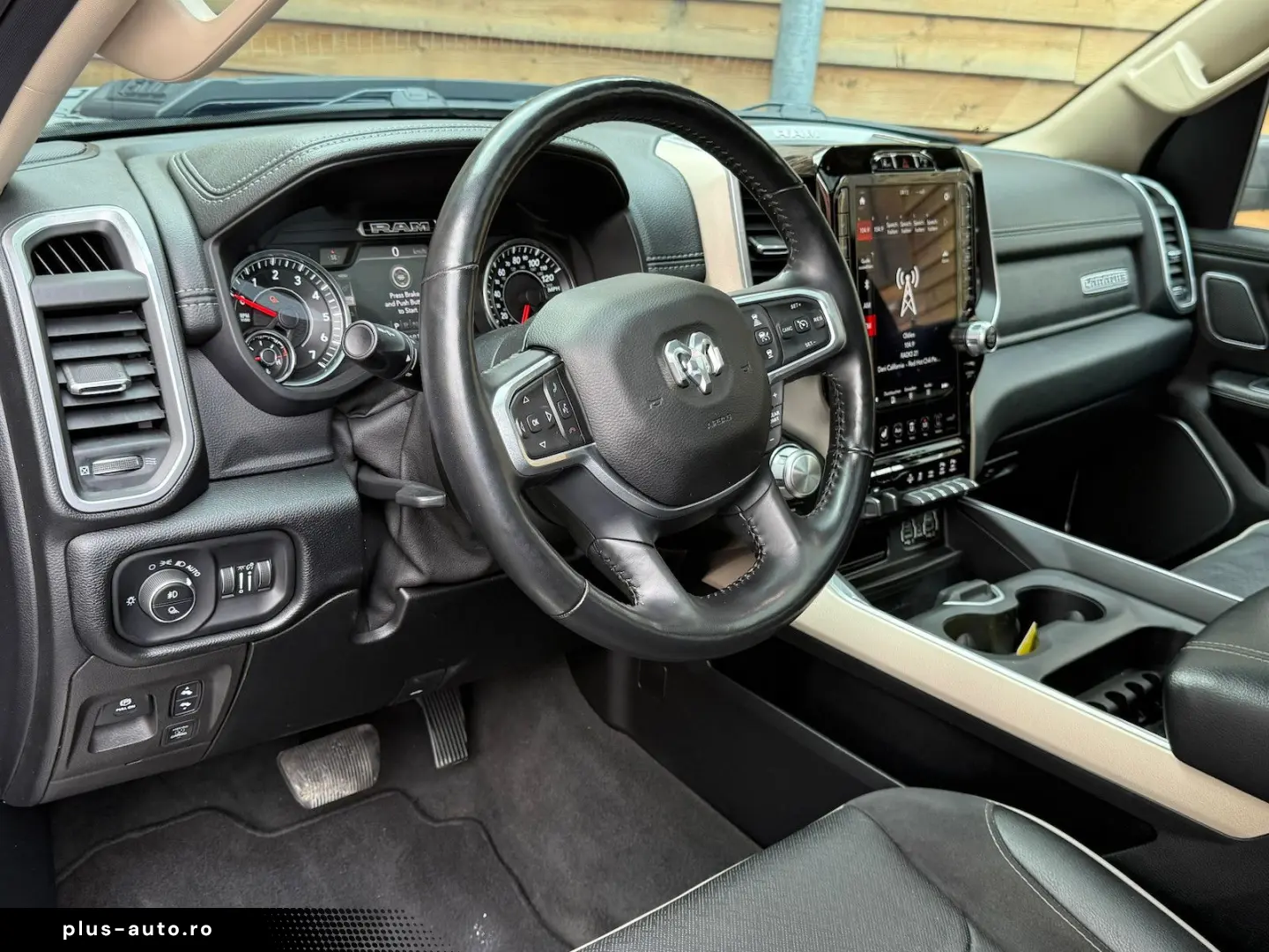 DODGE RAM 1500 Laramie 5 7 Sport H&K 4x4 AHK LED LPG