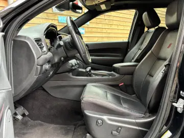 DODGE Durango 5 7L R T AWD 6S. H&K ACC Schiebdach