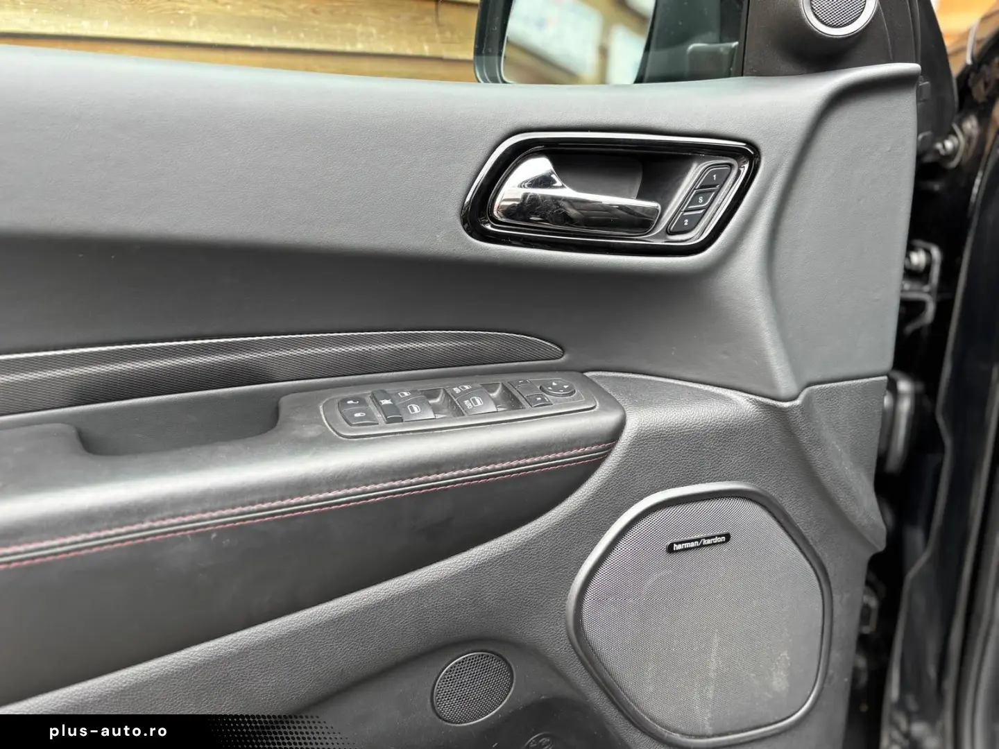 DODGE Durango 5 7L R T AWD 6S. H&K ACC Schiebdach
