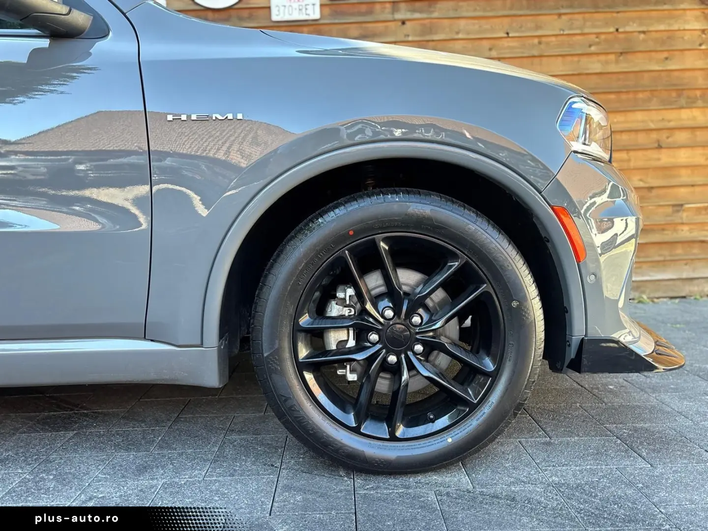 DODGE Durango 5 7L R T RWD 6S. 10´´ Display LED
