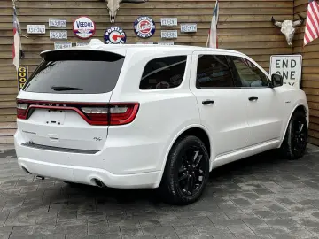 DODGE Durango 5 7L R T RWD 7S. 10´´ Display SZH