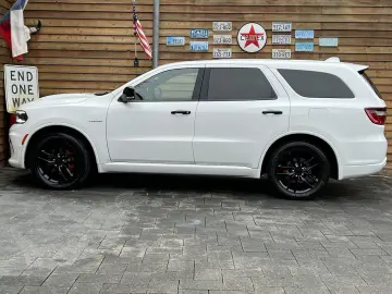 DODGE Durango 5 7L R T RWD 7S. 10´´ Display SZH