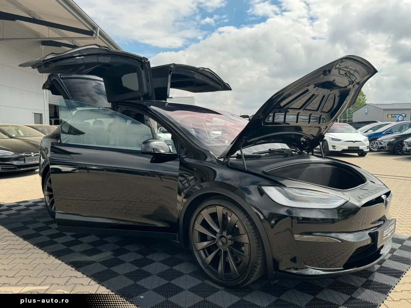 TESLA MODEL X PLAID   ENHANCED AP   6SEAT   22INCH