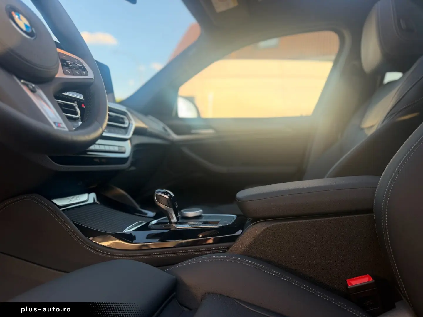 BMW X4 xDrive 30i M Automobile 245 PS AHK PANO LASER