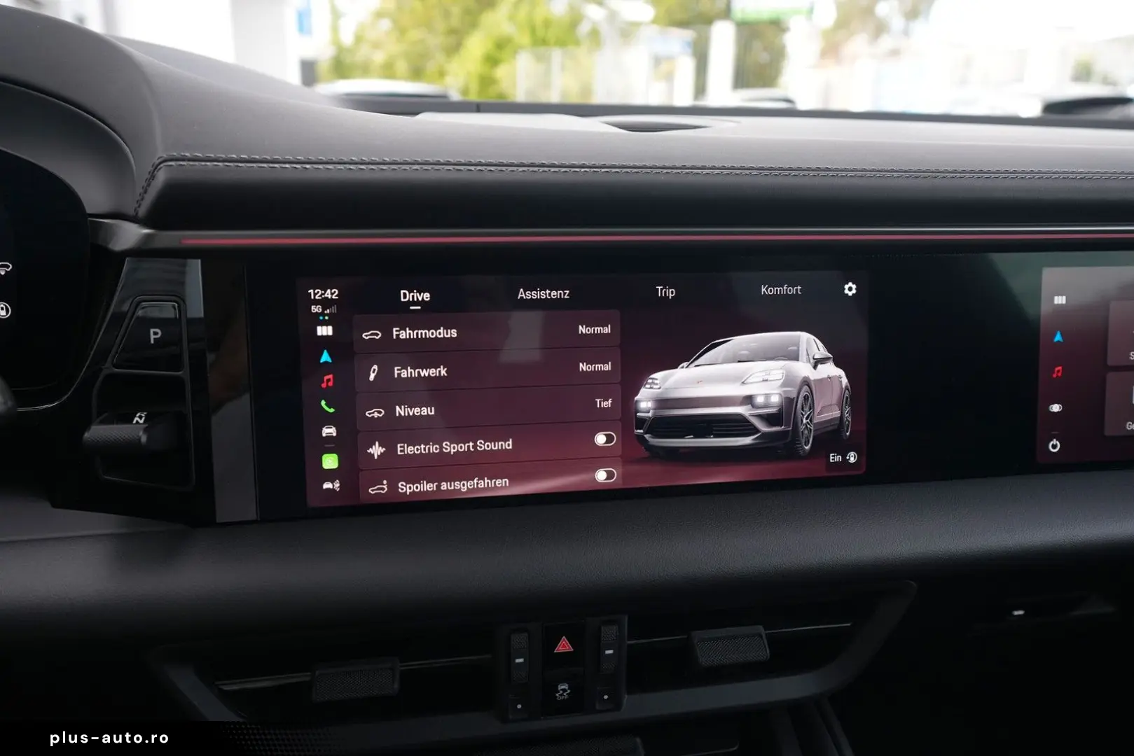 PORSCHE Macan 4 INNODRIVE-LUFT.-PANO-2xDISPLAY-AHK