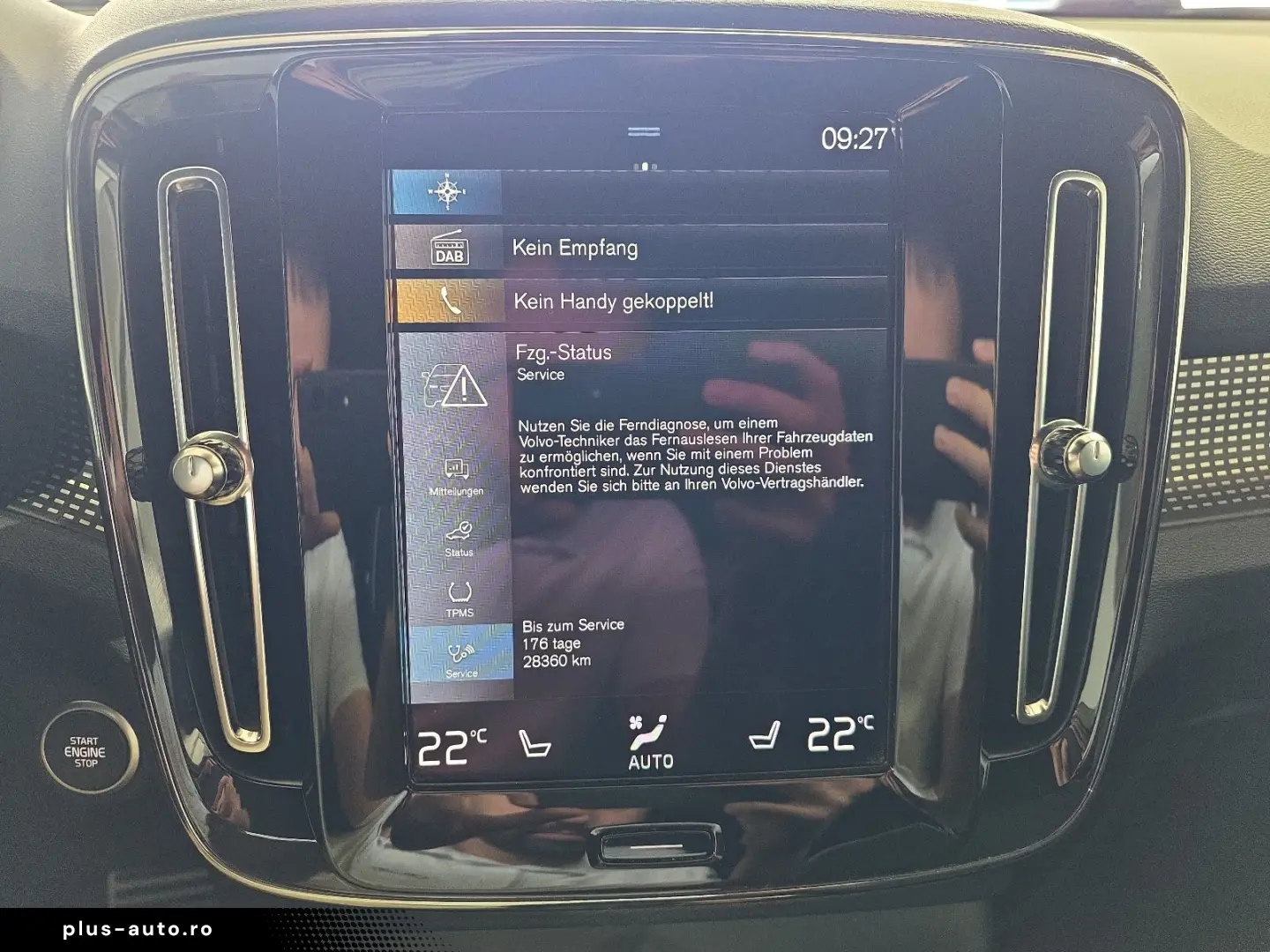 VOLVO XC40 T3 R-Design ACC AHK 360  H K LED 19  SHZ