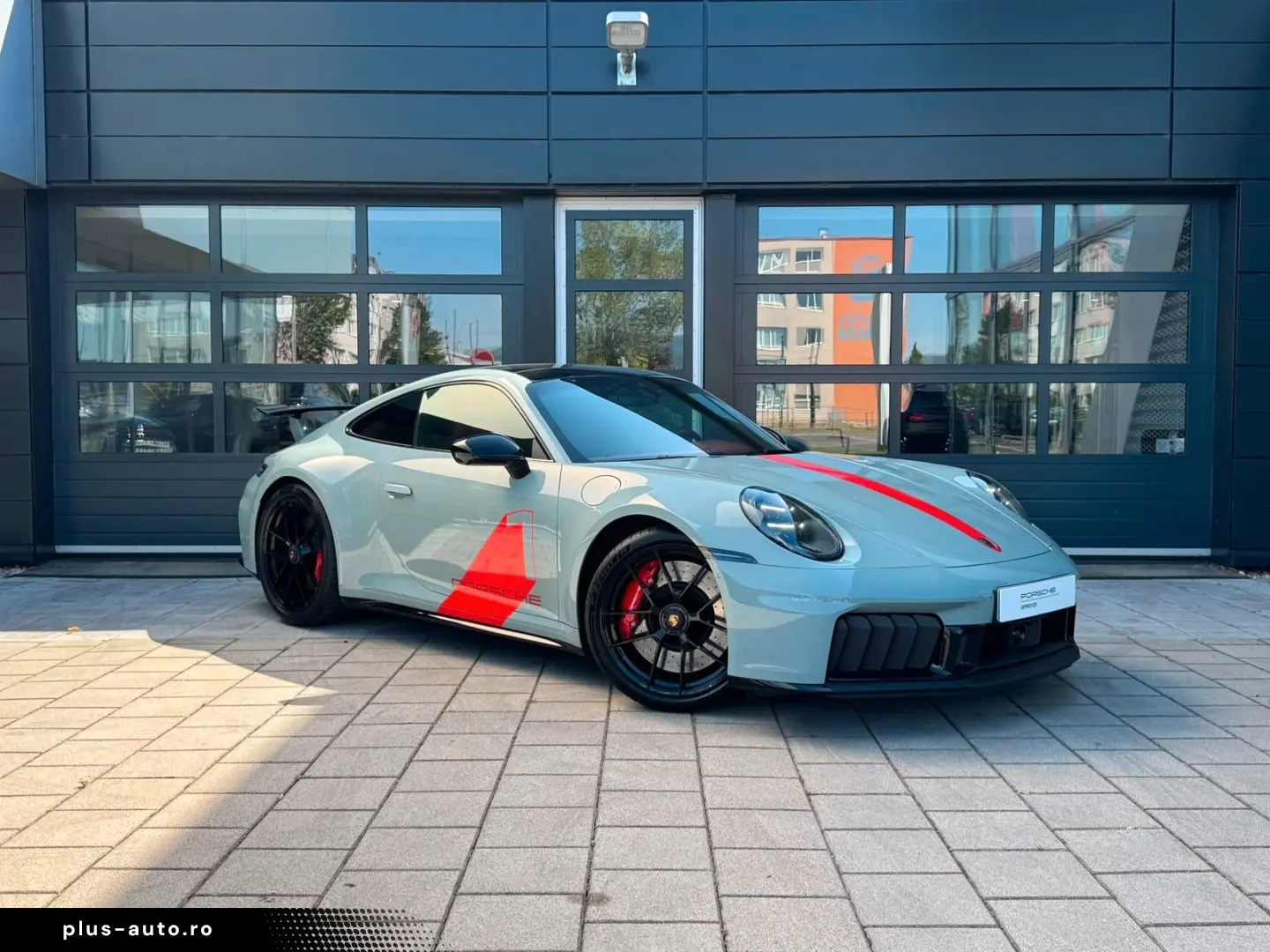 PORSCHE 911 Carrera 4 GTS T-Hybrid