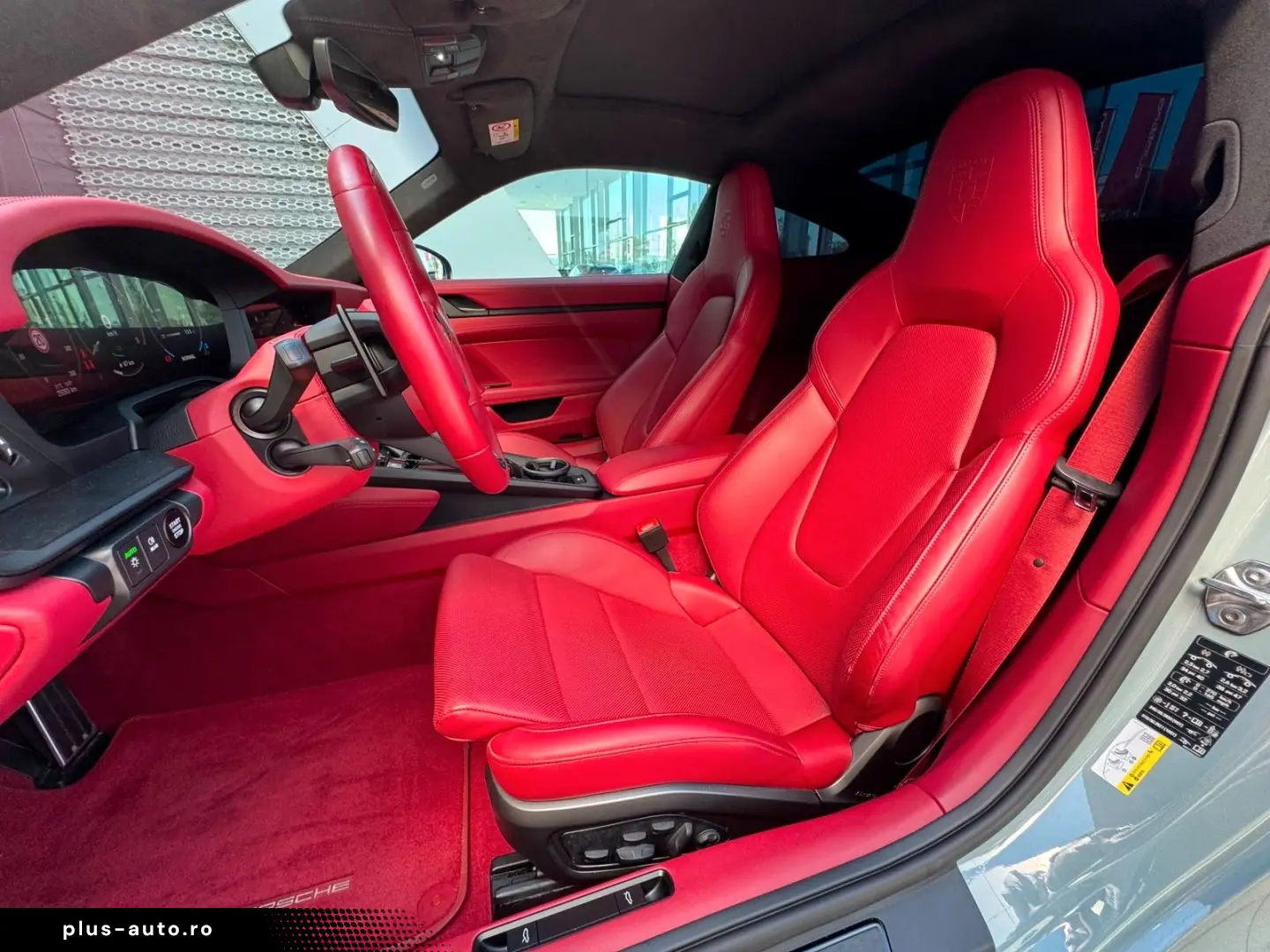 PORSCHE 911 Carrera 4 GTS T-Hybrid
