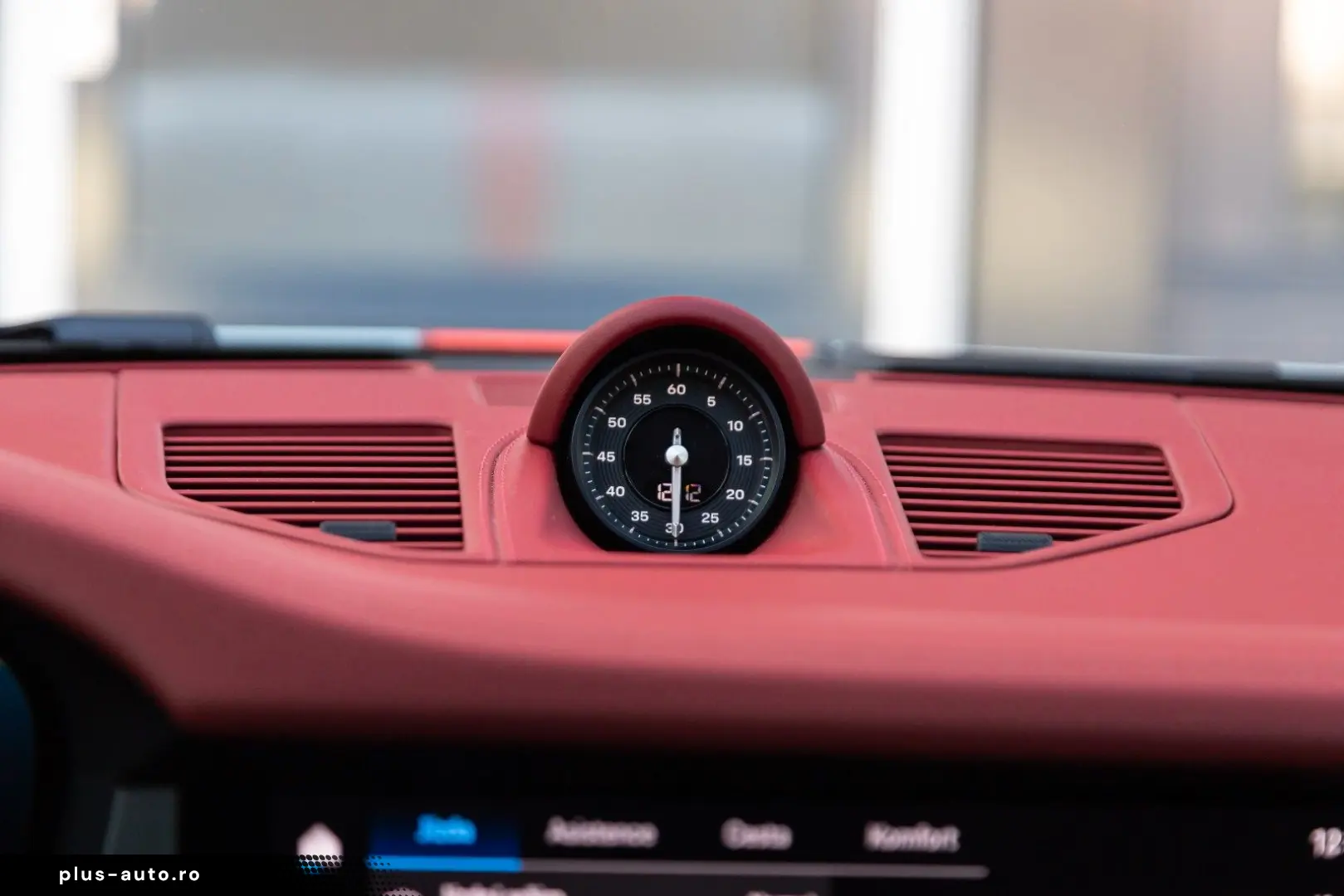 PORSCHE 911 Carrera 4 GTS T-Hybrid