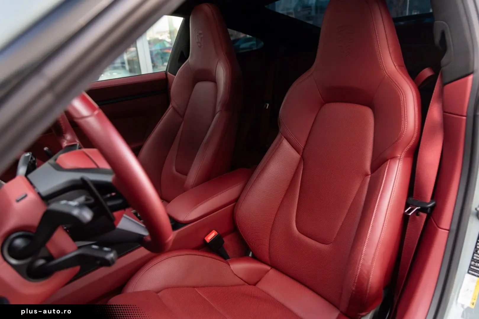 PORSCHE 911 Carrera 4 GTS T-Hybrid