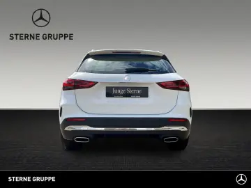 MERCEDES-BENZ GLA 250 AMG 19  AHK Ambiente Rückfahrk…