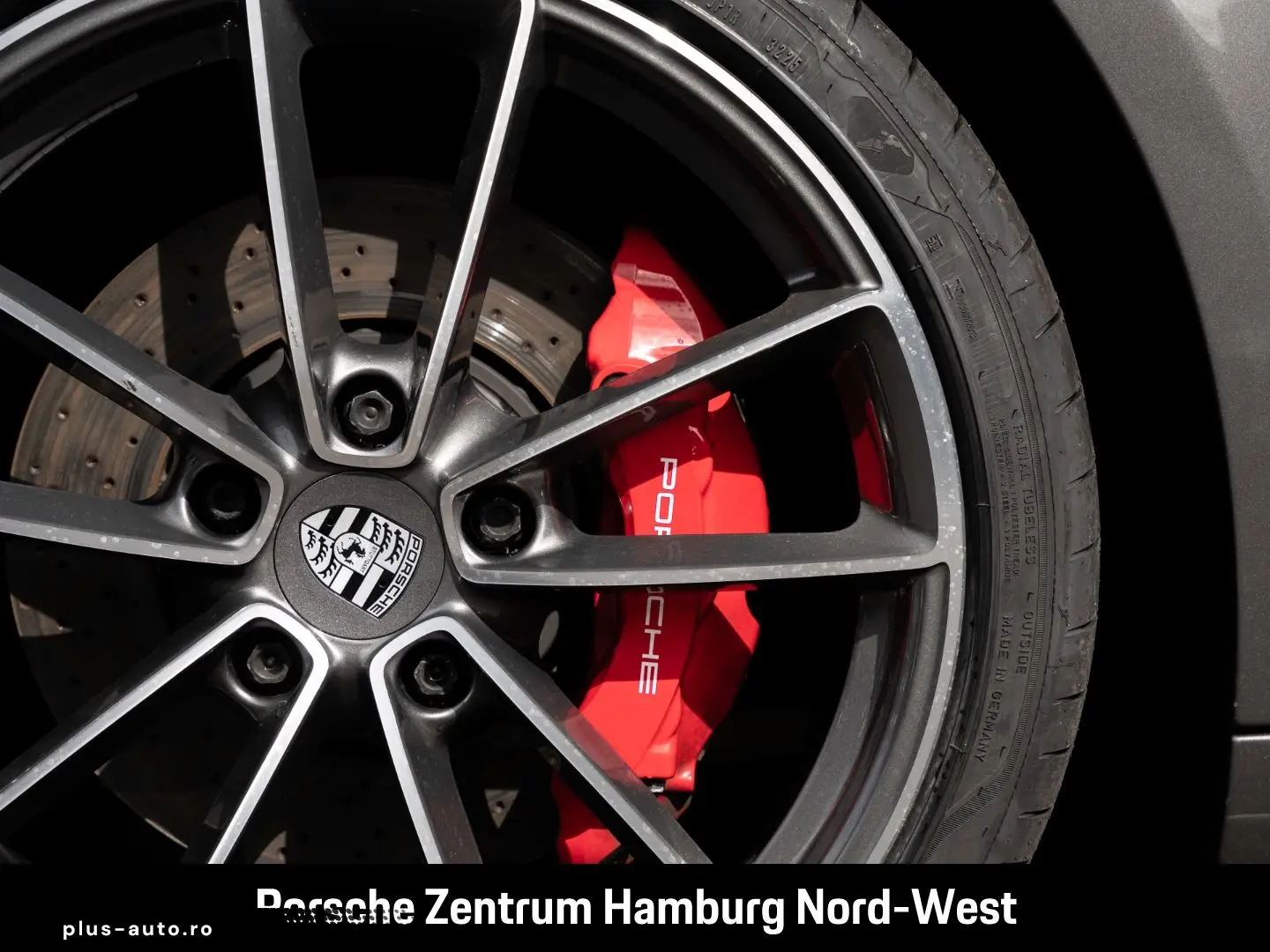 PORSCHE 992 (911) Carrera 4S Cabriolet BOSE SportDesign