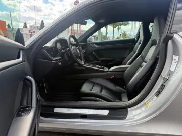 Porsche 992 Carrera Sport-AGA Bose R.Kamera