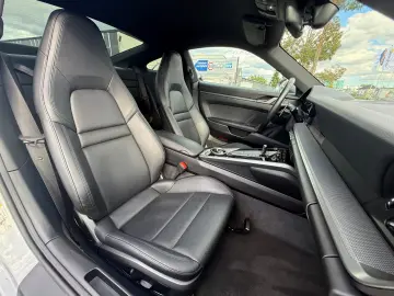 Porsche 992 Carrera Sport-AGA Bose R.Kamera