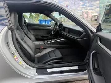 Porsche 992 Carrera Sport-AGA Bose R.Kamera