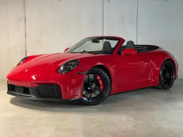 Porsche 992 (911) Carrera GTS Cabrio   Burmester