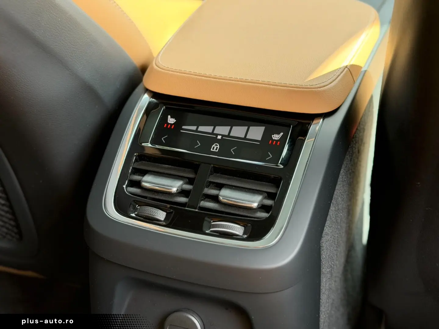 VOLVO XC90 T8 Ultimate Bright Recharge AWD