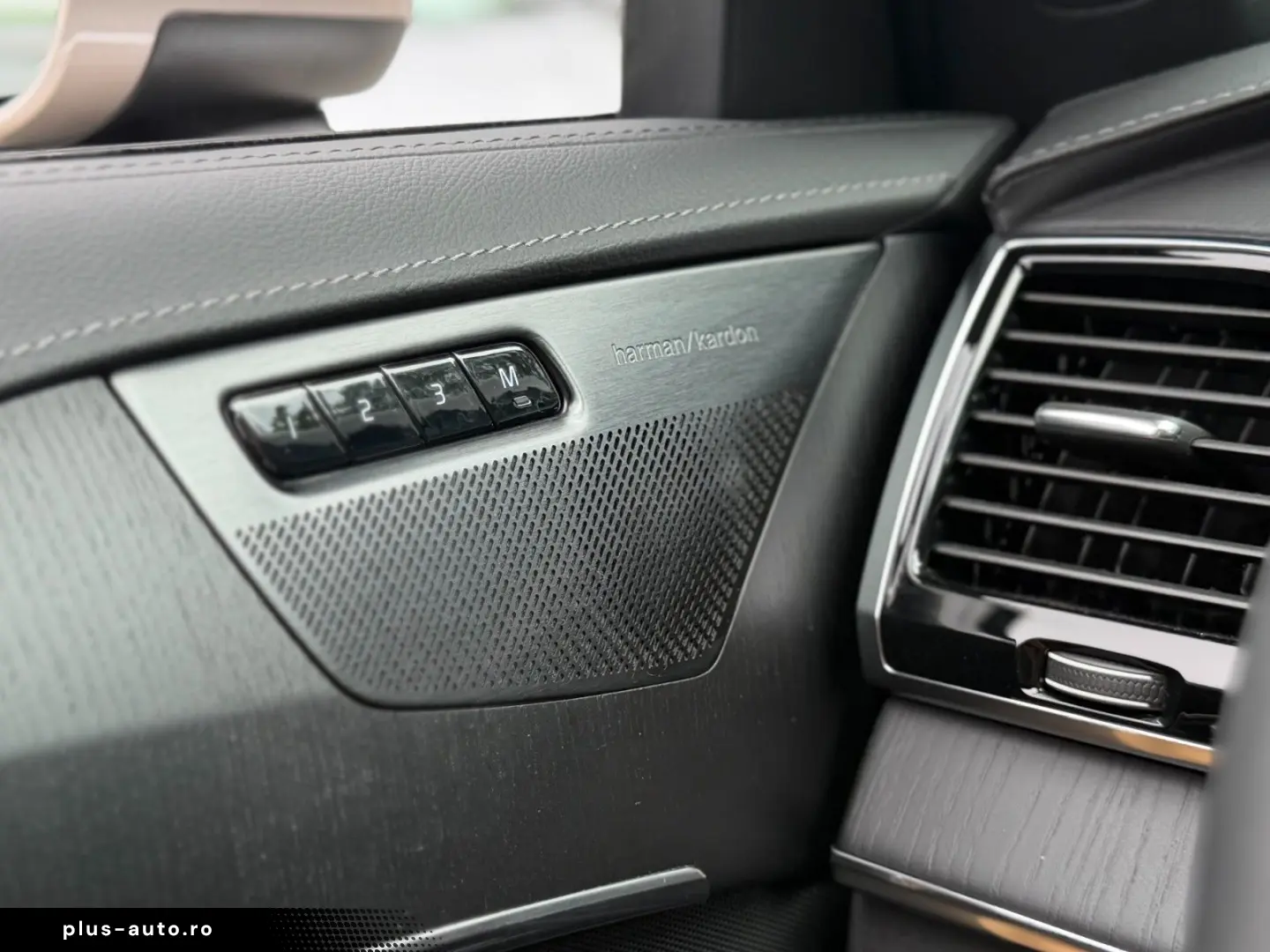 VOLVO XC90 T8 Ultimate Bright Recharge AWD