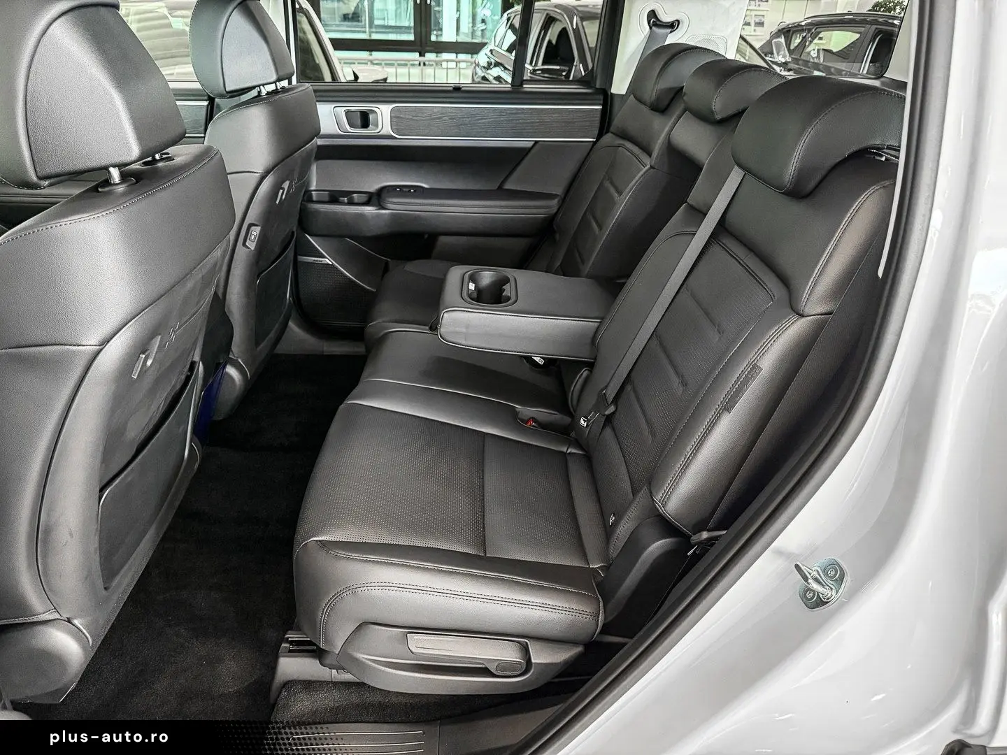 HYUNDAI Santa Fe SIGNATURE 1.6 T-GDI 6-AT 4WD