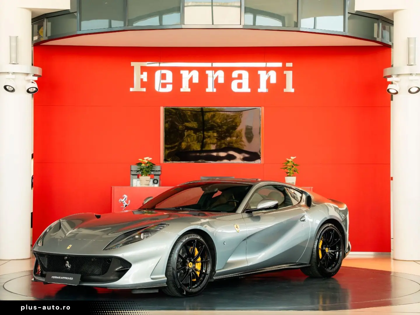 FERRARI 812 Superfast Carbon-Exterior HiFi-Premium Lift