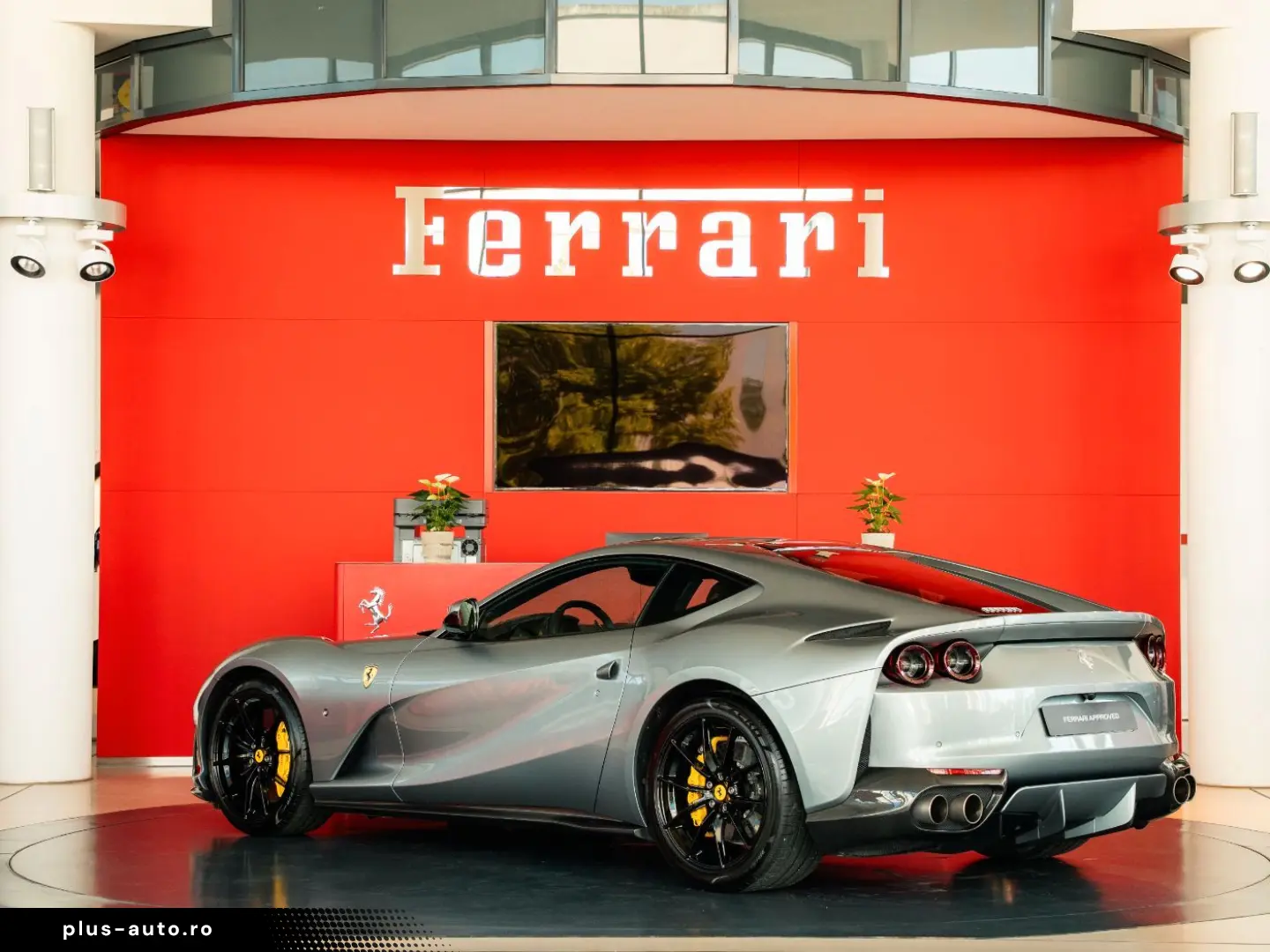 FERRARI 812 Superfast Carbon-Exterior HiFi-Premium Lift