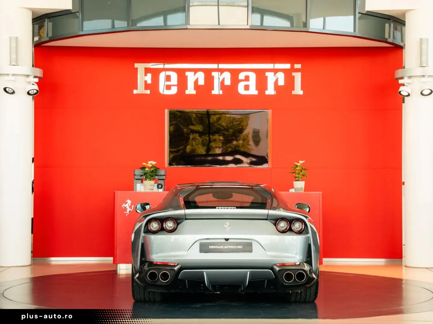 FERRARI 812 Superfast Carbon-Exterior HiFi-Premium Lift