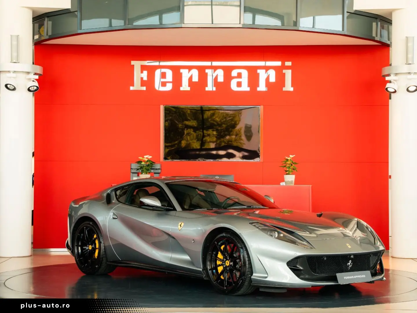 FERRARI 812 Superfast Carbon-Exterior HiFi-Premium Lift