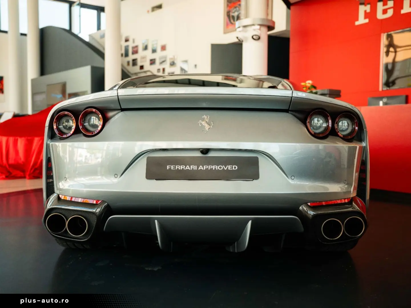 FERRARI 812 Superfast Carbon-Exterior HiFi-Premium Lift