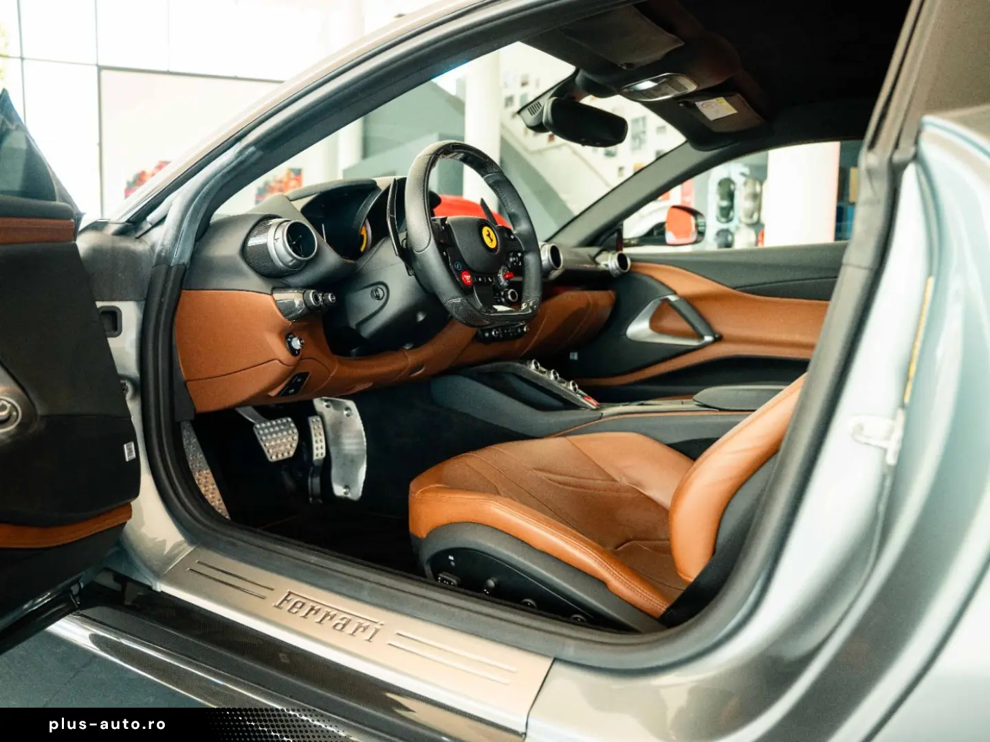 FERRARI 812 Superfast Carbon-Exterior HiFi-Premium Lift