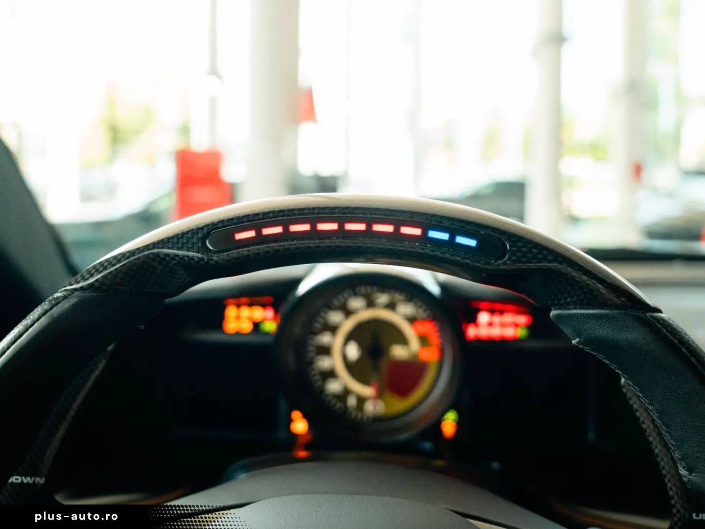 FERRARI 812 Superfast Carbon-Exterior HiFi-Premium Lift