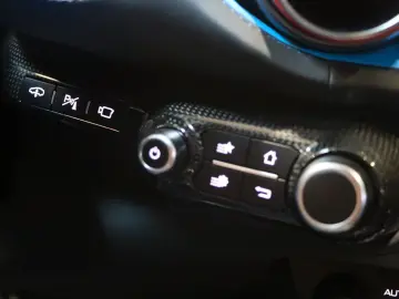 FERRARI 812 Superfast - Carbon - Lift - Display