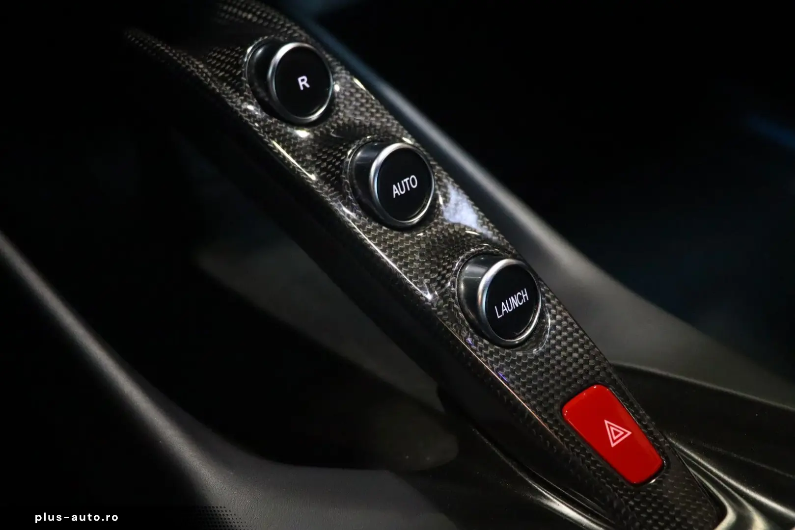 FERRARI 812 Superfast - Carbon - Lift - Display