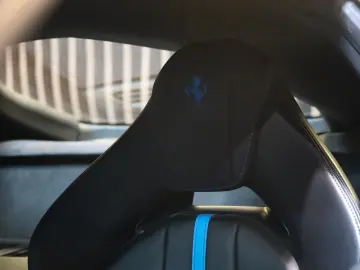 FERRARI 812 Superfast - Carbon - Lift - Display