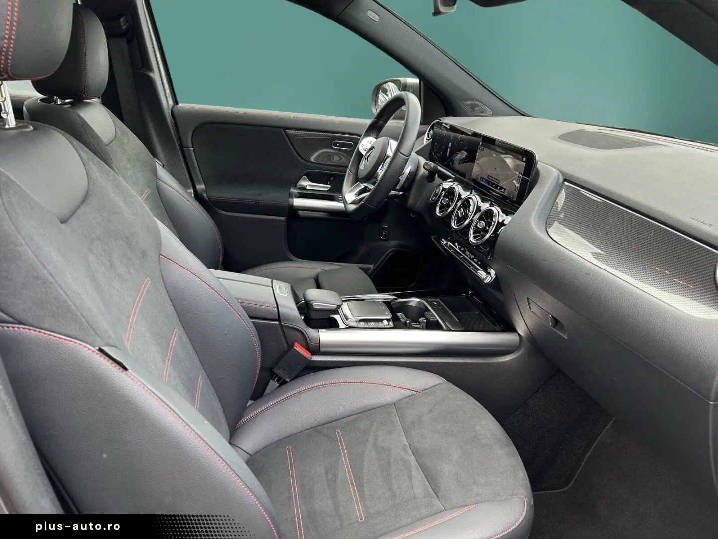 MERCEDES-BENZ GLA 250 4M AMG 360 DISTR MULTIBEAM SOUND EASYP