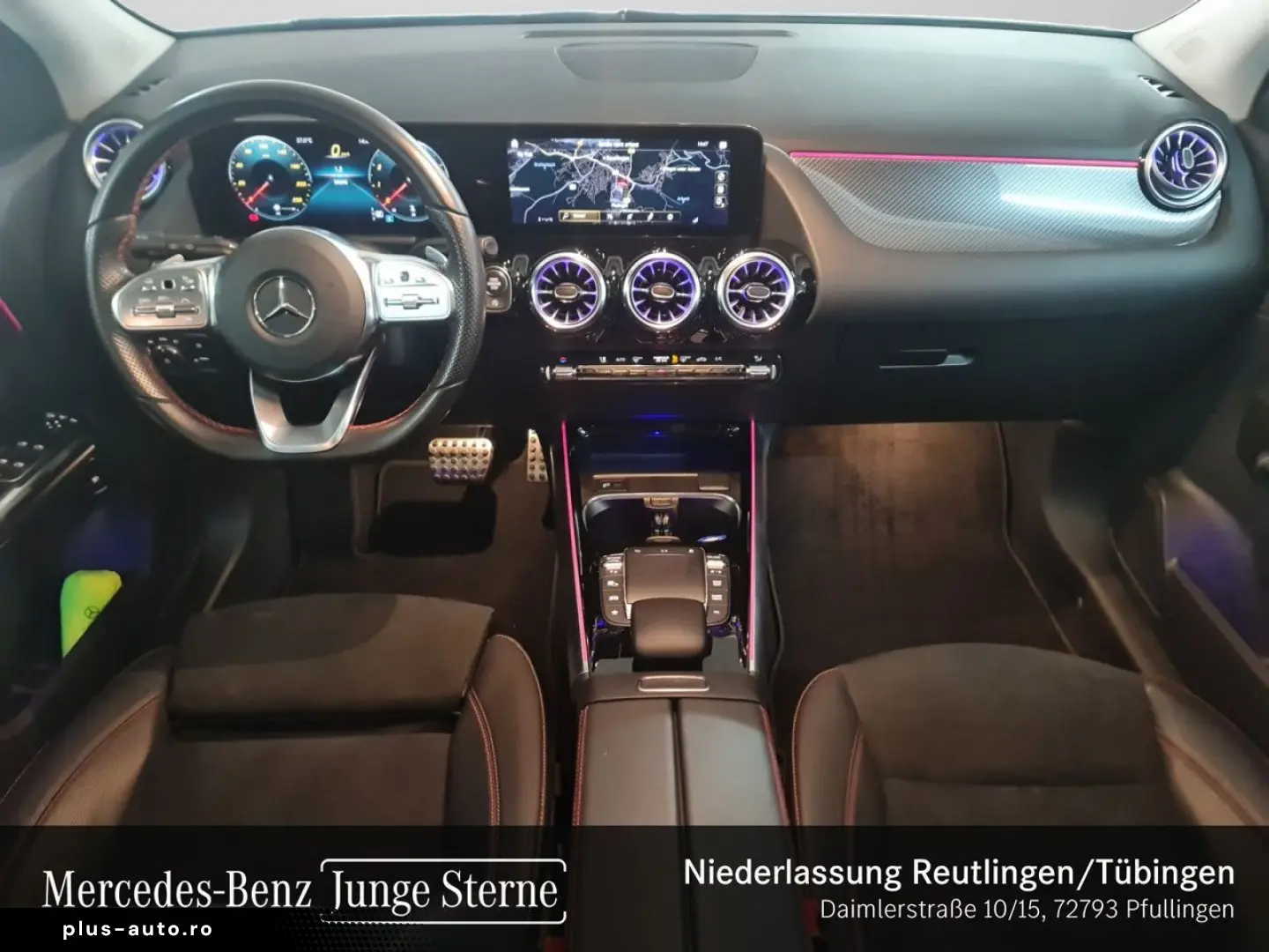 MERCEDES-BENZ GLA 250 4M AMG Dist Pano Mbeam AHK 360  Keyl